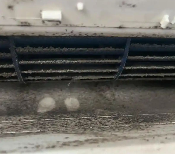 南昌空调吹的风有股烧焦味是怎么回事